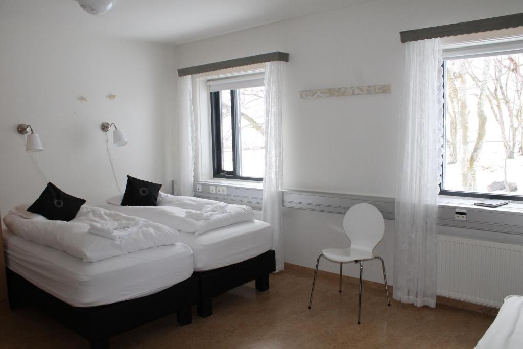 Skjaldarvik Guesthouse Акурейри Номер фото