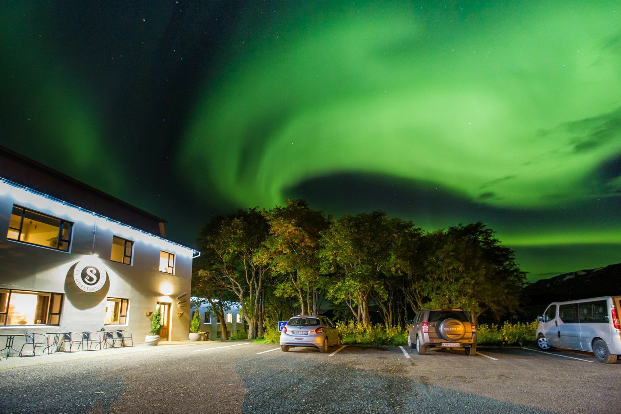 Skjaldarvik Guesthouse Акурейри Экстерьер фото